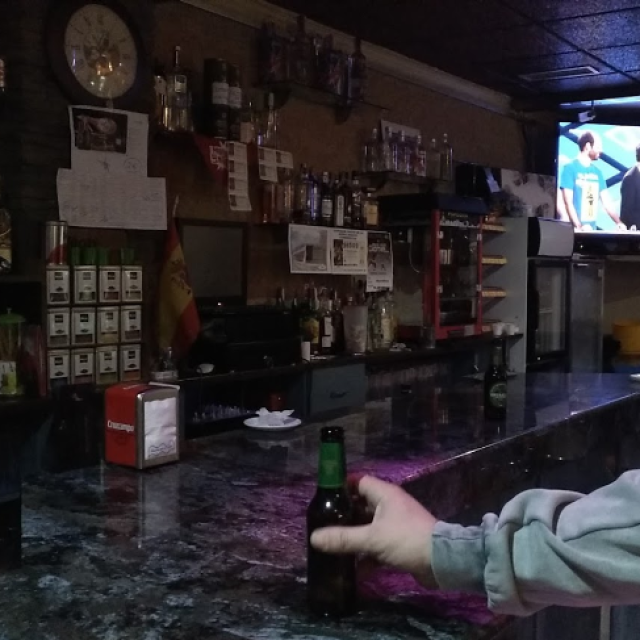 Pub Dione