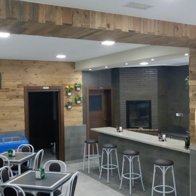 Bar Manilo